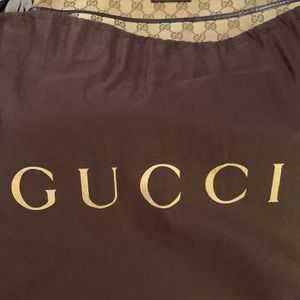 Gucci Crossbody Messenger bag